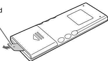 JVC UX-TB30 - Stap 2: Plaatsen van batterijen in de afstandsbediening - 1
