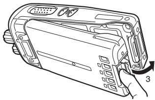KENWOOD NX-200SE - INSTALLING/ REMOVING THE (OPTIONAL) BATTERY PACK - 2