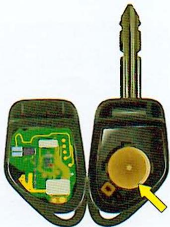 CITROEN BERLINGO 1 2000 - Changement des piles de la telecommande - 1