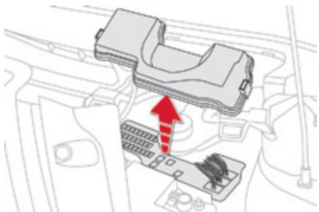 CITROEN C1 2 2014 - Fusibles dans le compartiment moteur - 1