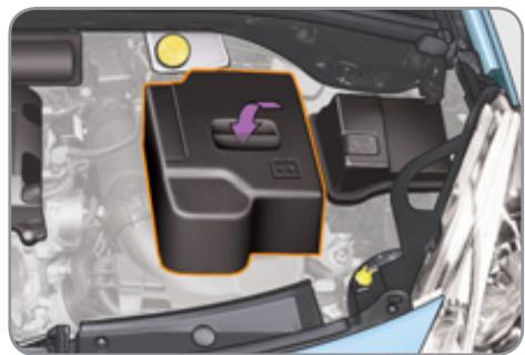 CITROEN C3 2 - Accès à la batterie - 1
