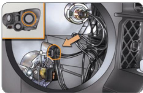 CITROEN C3 PICASSO 2012 - Changement des feuels de position - 2