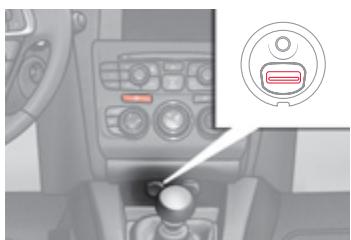 CITROEN C4 2 2011 - PRISE JACK - 4