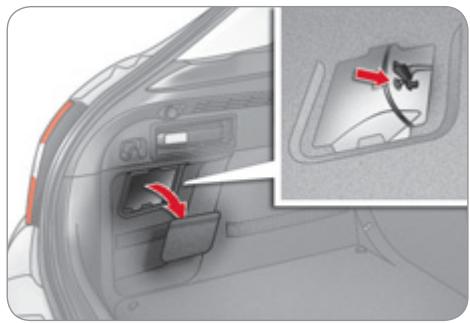 CITROEN C4 2 2011 - Changement des feux - 1