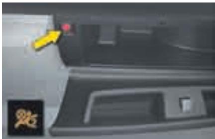 CITROEN C4 PICASSO 2009 - «Face à la route» - 4
