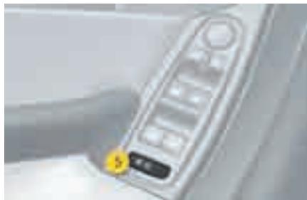 CITROEN C4 PICASSO 2009 - Neutralisation des commandes de l'eve-vitres et de portes arrirée - 1