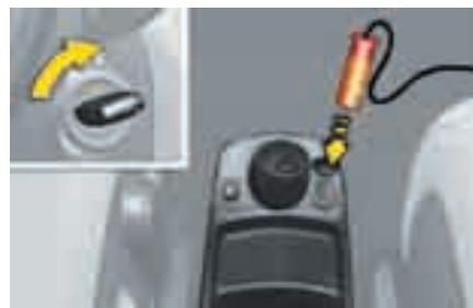 CITROEN C4 PICASSO 2009 - Utilisation du kit - 3