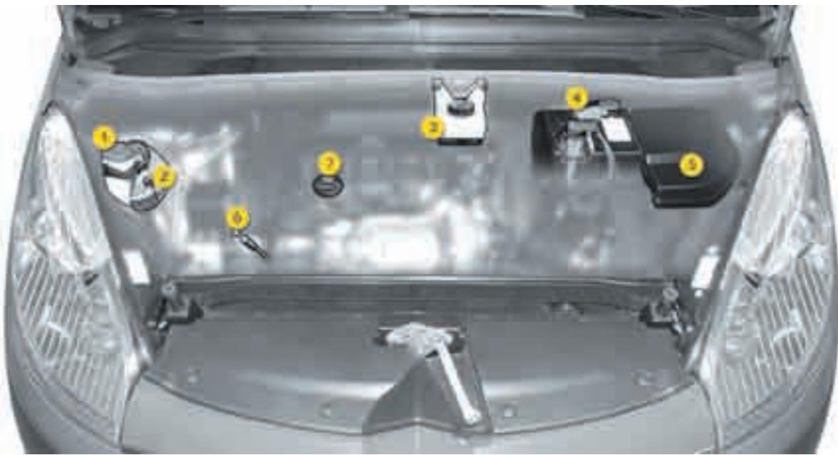 CITROEN C4 PICASSO 2009 - Réamorce du circuit de carburant - 2