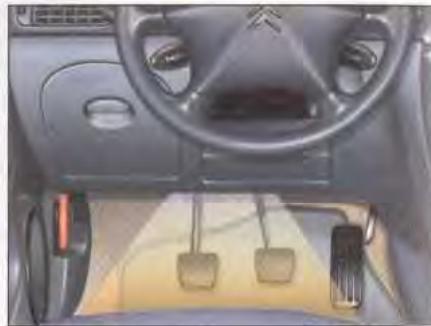 CITROEN C5 1 - Neutralisation/Activation de l'allumage automatique - 1