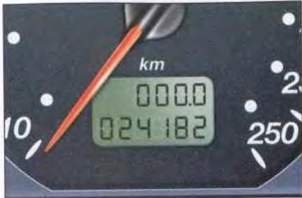 CITROEN C5 1 - Manque d'huile = Clignotement des barrettes - 3