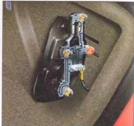 CITROEN C5 1 - Éclaireur de boîte à gants - 3