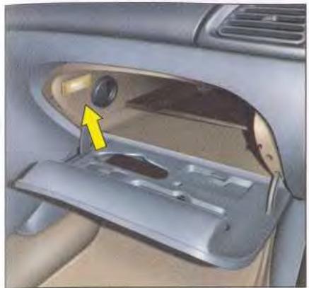 CITROEN C5 1 - ÉCLAIRAGE INTÉRIEUR - 1