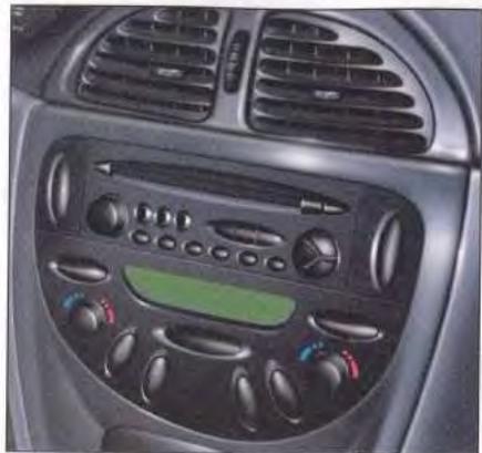 CITROEN C5 1 - Raccordement autoradio - 1
