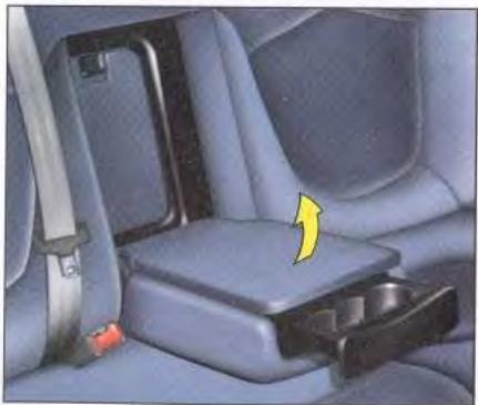 CITROEN C5 1 - Tiroir porte-gobelet - 1
