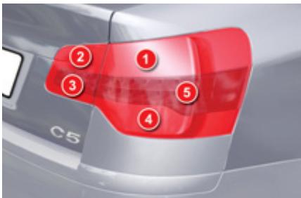 CITROEN C5 2 2010 - Feux arrière (Berline) - 1