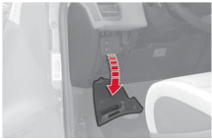 CITROEN GRAND C4 PICASSO 2010 - Fusibles sous la planche de bord - 1