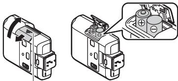 OLYMPUS FL-300R - Isætning af batterier - 1