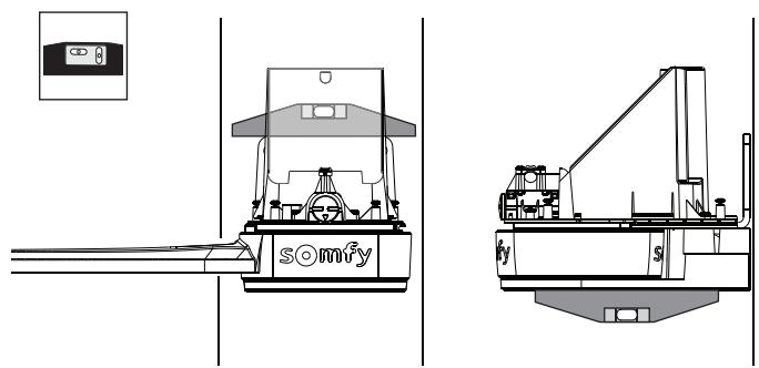 SOMFY EVOLVIA 450 - □ Fixez les moteurs aux piliers - 5