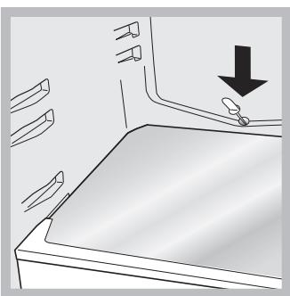 INDESIT INCB 310 AA FR - Defrosting the refrigerator compartment - 1