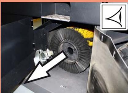 KARCHER KM 150 - Le moteur tourne mais le vehicule reste sur place - 3