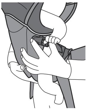 CHICCO YOU AND ME - Installation du bébé dans le porte-bébé, vers l'extérieur - 3