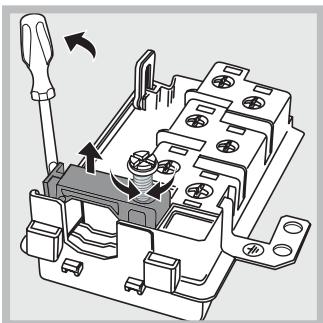 HOTPOINT FH 83 C IX/HA - Montage du cable d'alimentation - 2