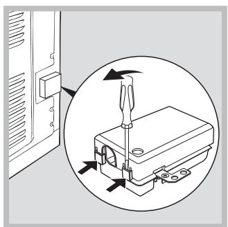 HOTPOINT FH 997 C IX/HA - Fitting the power supply cable - 1