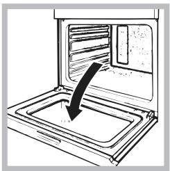 HOTPOINT FZ 51.2 IX/HA - Cleaning the oven door - 1