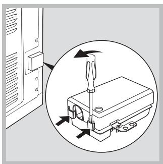 HOTPOINT FZ 65.1 IX/HA - Montaje del cable de alimentacion electrica - 1