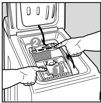 HOTPOINT AT50 - C) LOADINGTHEWASHING MACHINE.(Fig.3). - 2