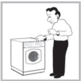 HOTPOINT AW 149 - El aparato se puede instalar en un hueco en la pared, en un desván o en un nicho. - 7