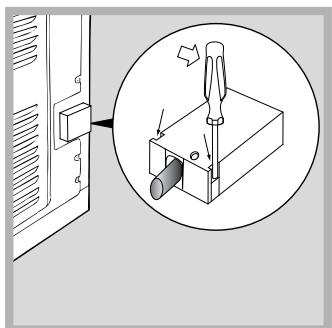 HOTPOINT FB 52 C.2 IX - Fitting the power supply cable - 1