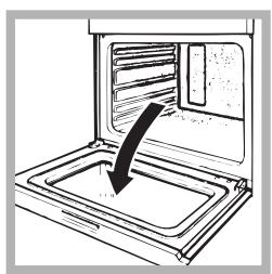 HOTPOINT FB 56 C.2 IX TD - Nettoyage de la porte - 1