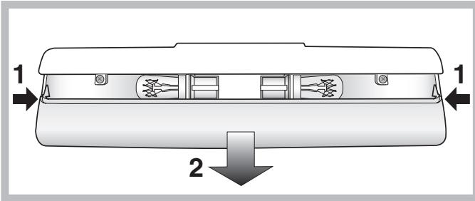 HOTPOINT EBYH 20323 F D O3 - Sustituir la bombilla * - 1