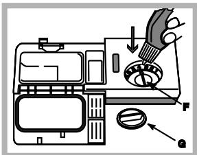 HOTPOINT LSF 825 X/HA - Charger le produit de rinçage - 1