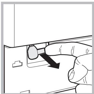 HOTPOINT AQD1171D 69ID EU/A - Opening the porthole door manually - 3