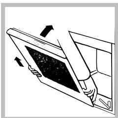 HOTPOINT FH 103 0 IX/HA - Cleaning the oven door - 3