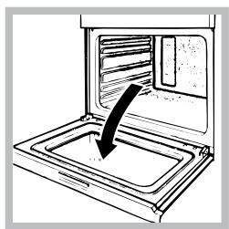 HOTPOINT FH 103 P 0 IX/HA - Cleaning the oven door - 1