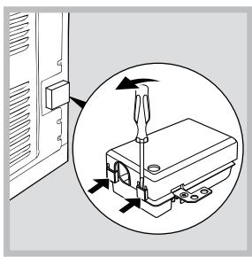 HOTPOINT FH 538 0 - Montarea cablului de alimentare - 1