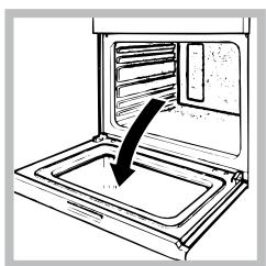 HOTPOINT FH 538 0 - Cleaning the oven door - 1