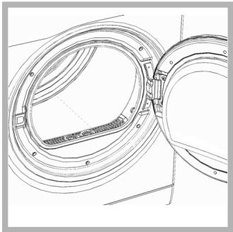 HOTPOINT FTVF 85C P - Nettoyez le filtré après chaque cycle - 1