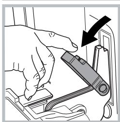 HOTPOINT FUM 941 M X NPF - To remove oven door with soft closing hinges*: - 3
