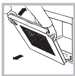 HOTPOINT FUM 941 M X NPF - Cleaning the oven door - 3