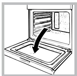 HOTPOINT FZI 103E P 0 - Limpeza da porta - 1