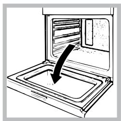 HOTPOINT FZI 103E P 0 - Limpiar la puerta - 1