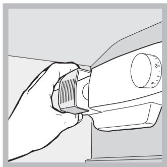 HOTPOINT BD 2423/HA - Replacing the light bulb - 1