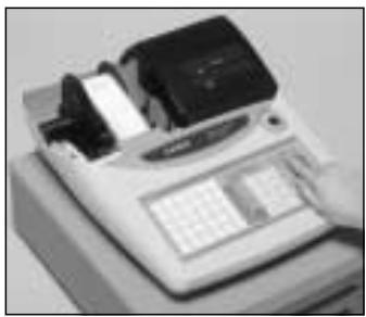 CASIO TK-T200 - Pour remplacer le rouleau de papier du journal - 2