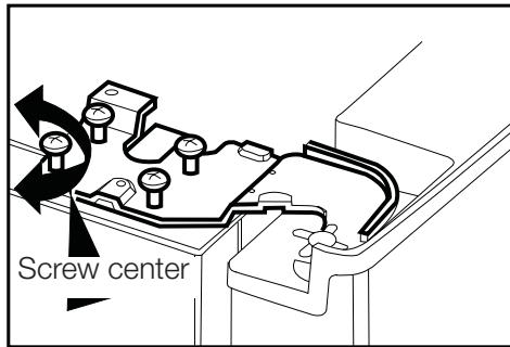 BEKO GNE60520X - Adjusting the gap between the upper door - 5
