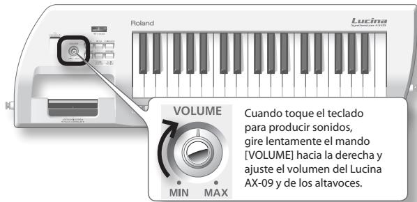 Roland Lucina VOLUME Cuando toque el teclado para producir sonidos, gire lentamente el mando [VOLUME] hacia la derecha y ajuste el volumen del Lucina AX-09 y de los altavoces.
