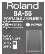 ROLAND BA-55 - Plaats de BA-55 in de horizontale stand zodate de rubber voetjes aan derijkant op de grond staan. - 2